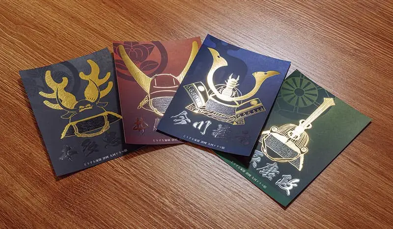 箔押し・スポットニス加工を実施したポストカードの実例