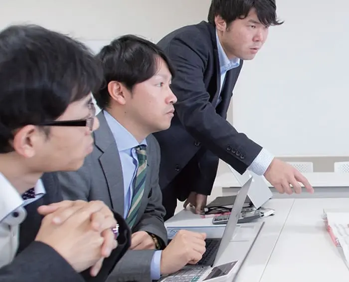 中小企業の企画を代行する会社へ