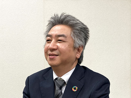 総務部 取締役部長 加賀谷様