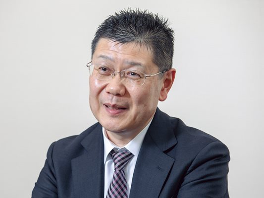 総務本部 総務部 副参事 鈴木 義則 様