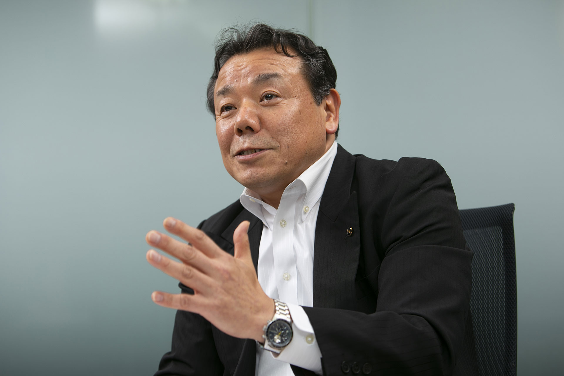 執行役員 第一営業部長 今泉 純一 様