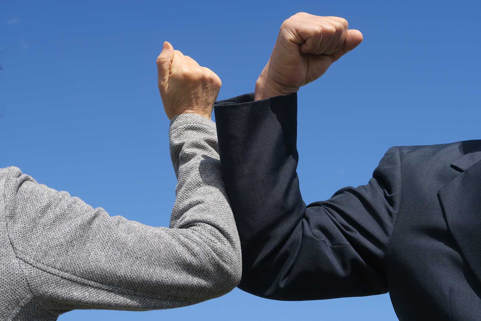 自治体でのテレワーク実現に向けてのステップ