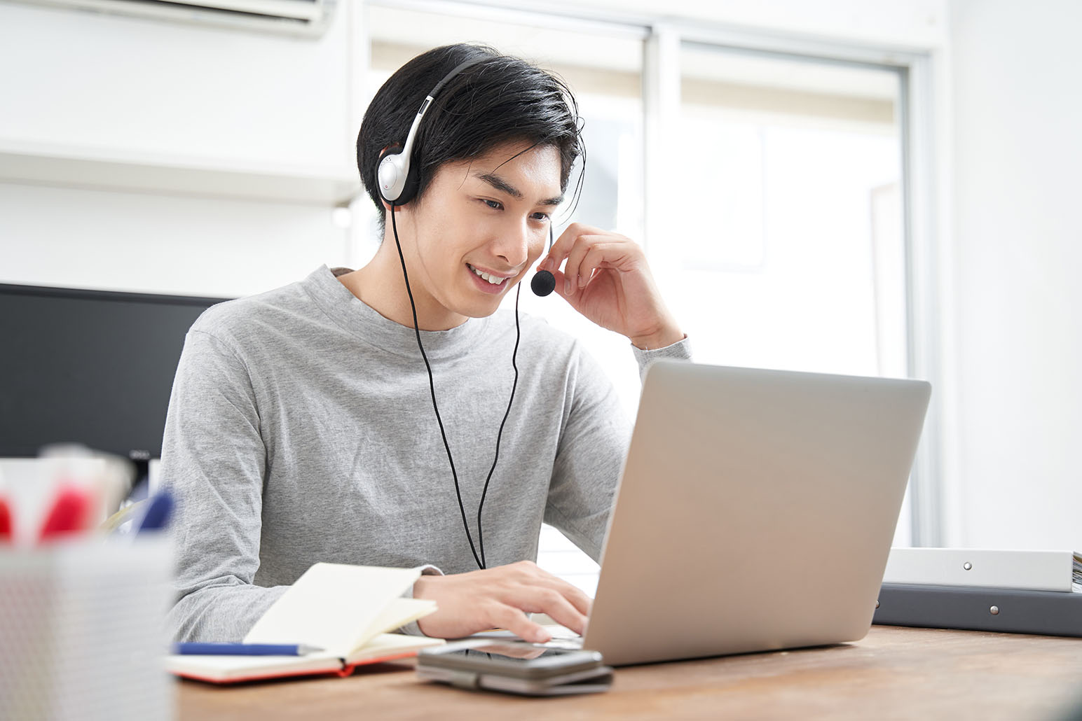 DX推進を阻むハンコ出社の対策とは？ドキュメント管理のプロに聞いてみた