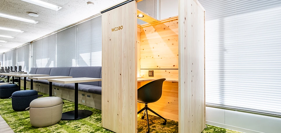 富士ヒノキを活用したWeb会議ブース