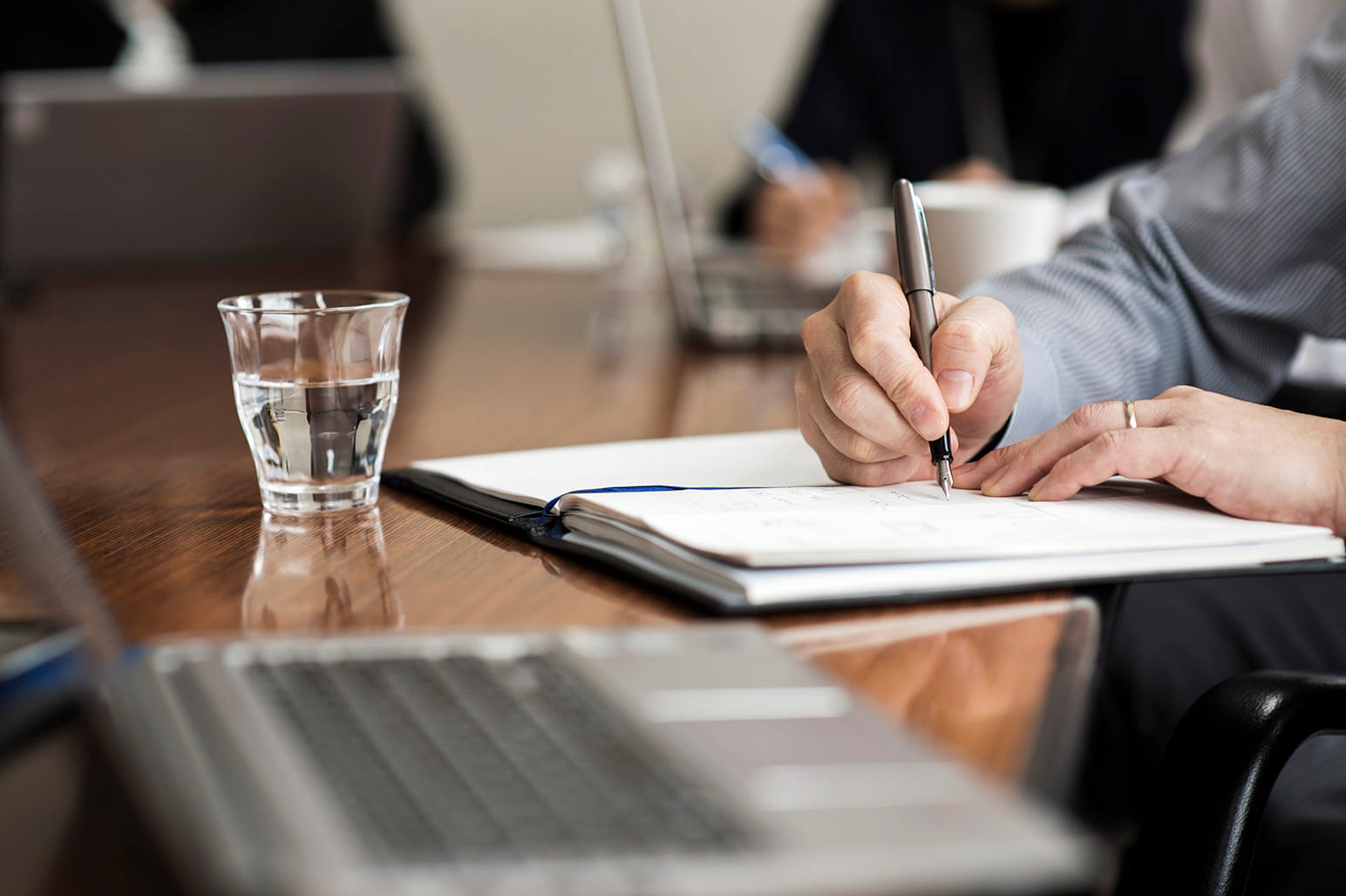 ペーパーレス会議のデメリット