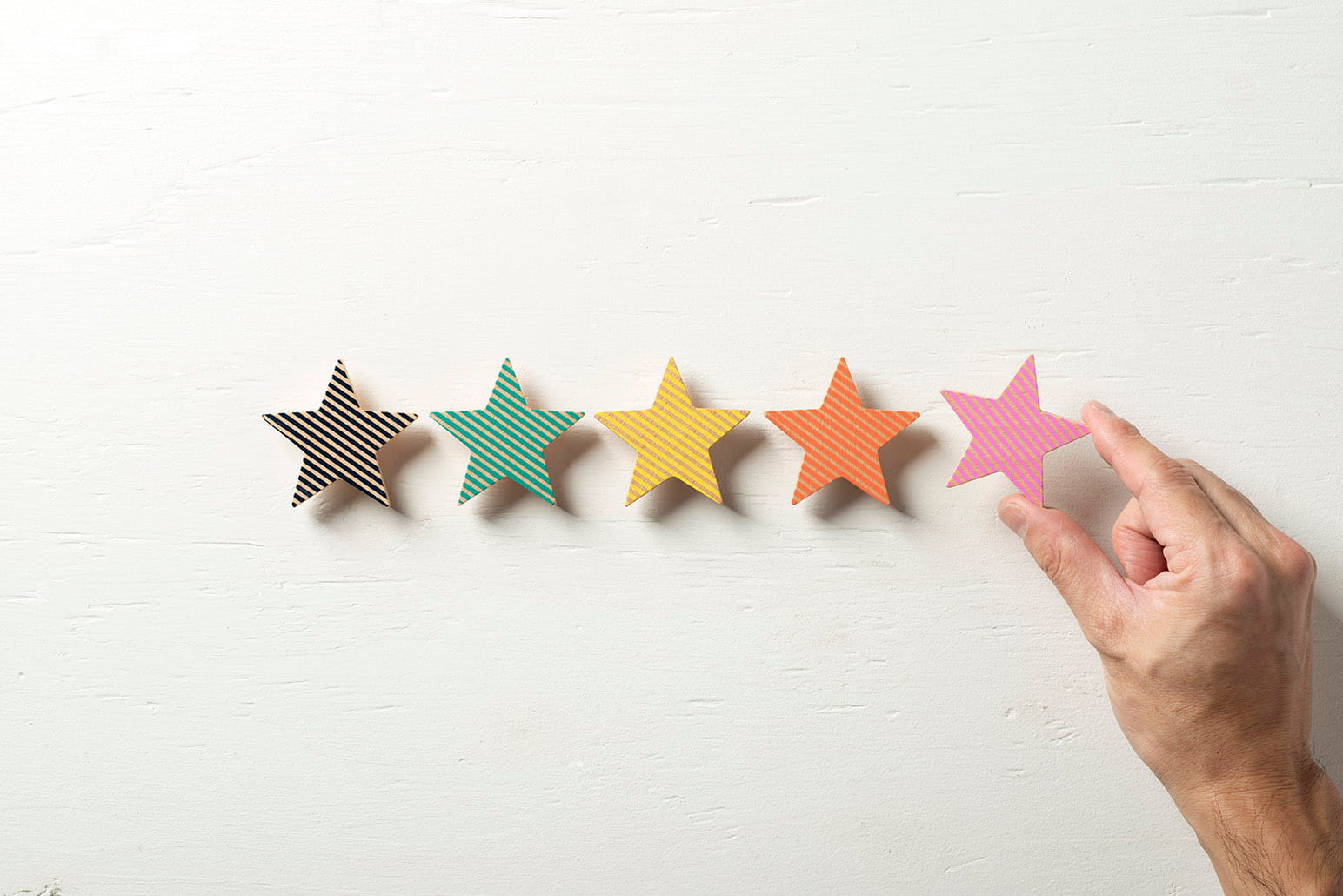 人手不足に効く！「従業員満足度」を取り入れ離職を回避する