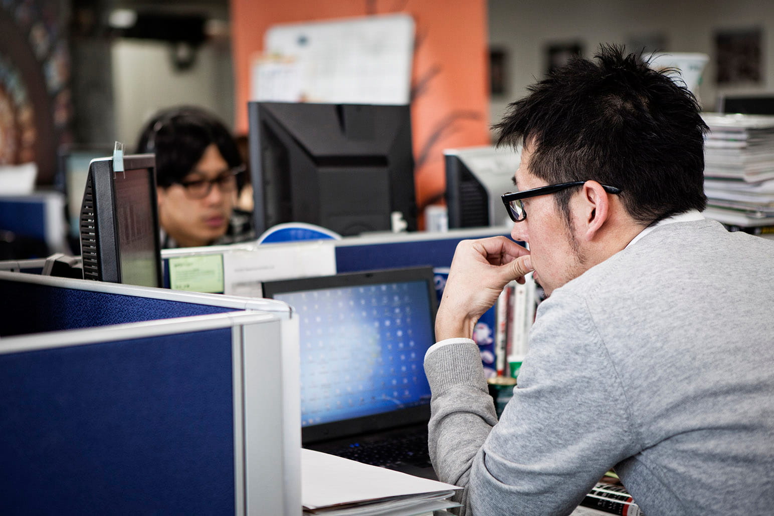 長時間労働の原因と対策