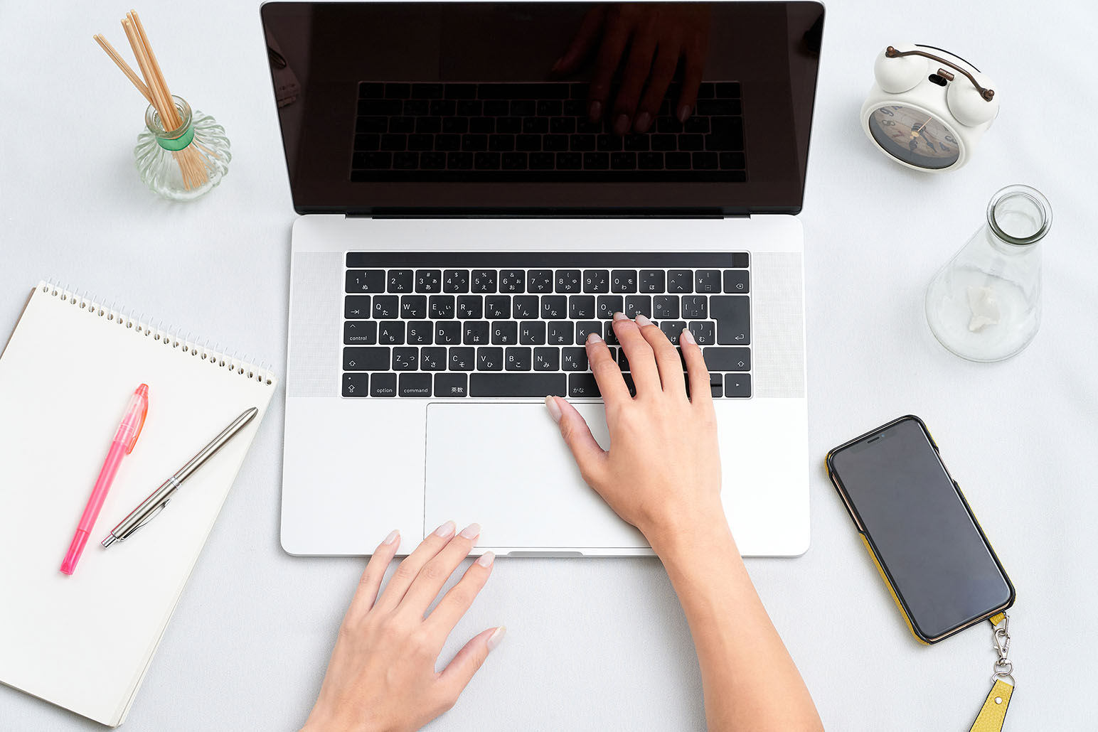 テレワークの不安解消 円滑に仕事を進める方法 コラム いいじかん設計 コニカミノルタ テレワークの不安解消 円滑に仕事を進める方法 コラム いいじかん設計 コニカミノルタ