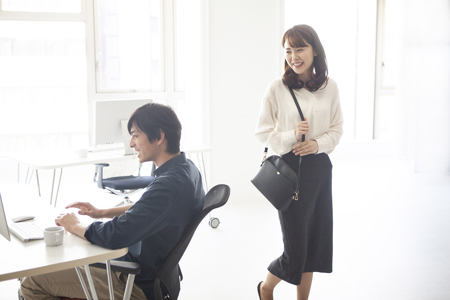 フレックスタイム制とは？導入メリットとデメリット、運用時の注意点も解説