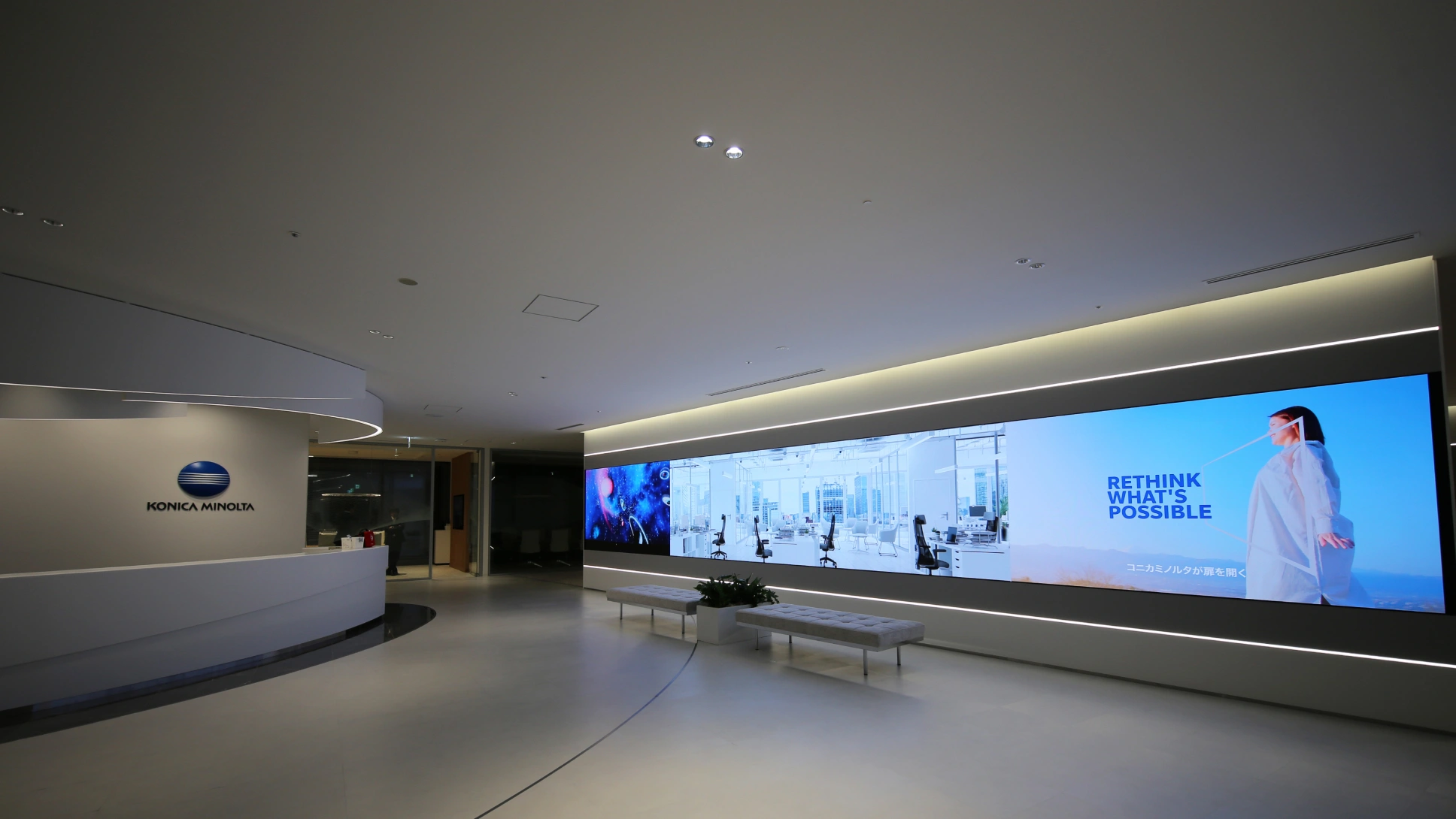 美しい星空の映像が広がるLEDドームのプラネタリウム