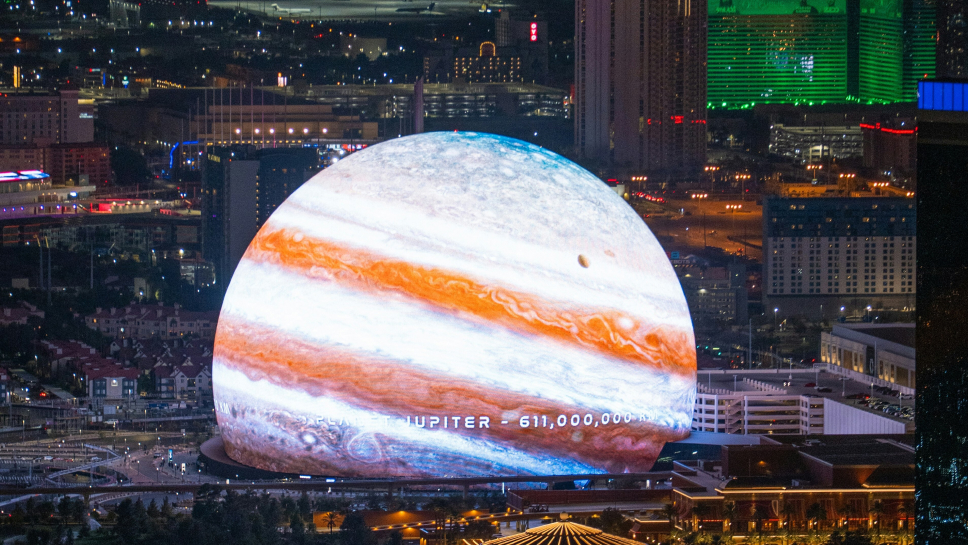 LEDと液晶の違いを徹底比較！用途別選び方完全ガイド【後編】